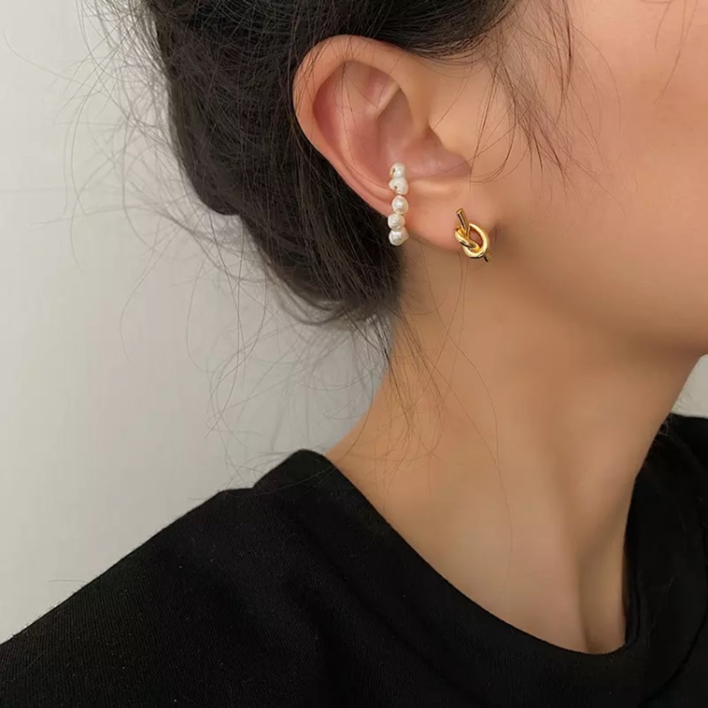 “Tie the Knot” Pretzel Twist Minimalist Gold Stud Dainty Bridesmaid/Gift Earring - Picture 9 of 9